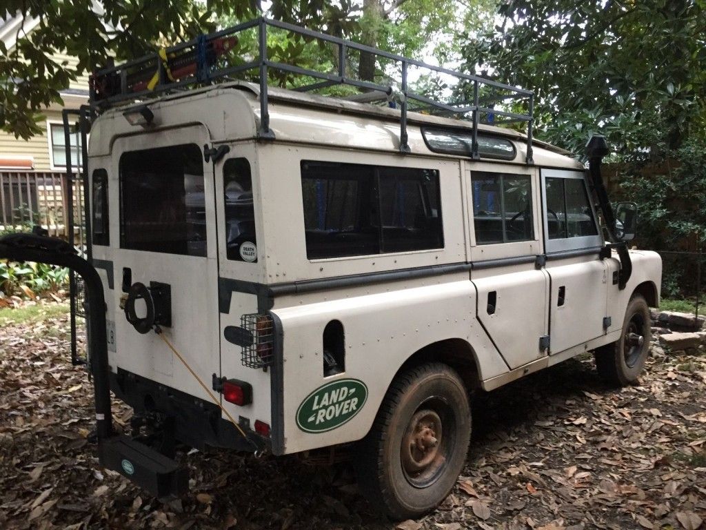 1980 Land Rover LWB Safari Wagon