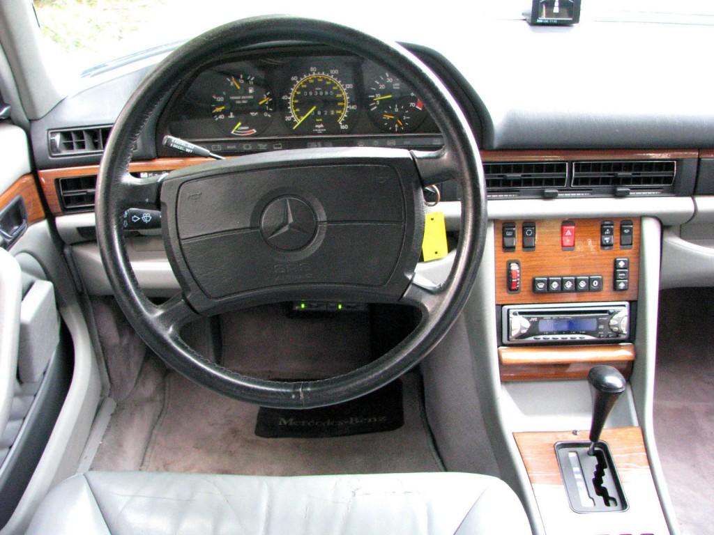 1989 Mercedes Benz 420SEL