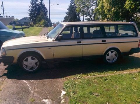 1988 Volvo 240 DL Wagon 2.3L for sale