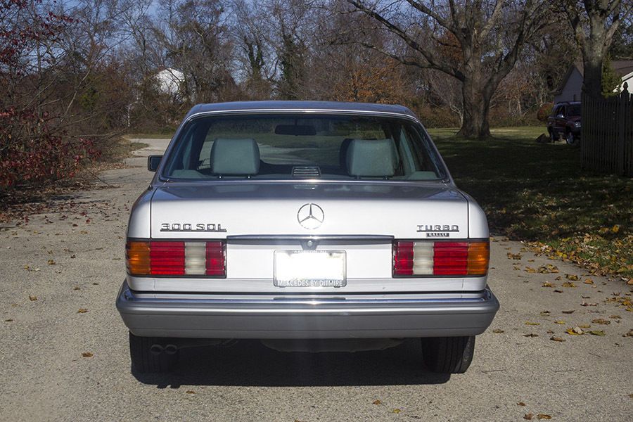 1987 Mercedes Benz S Class 300 SDL