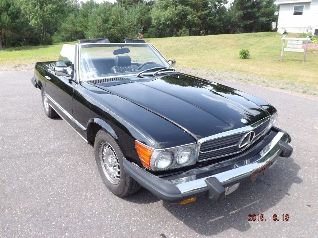 1981 Mercedes Benz 300 Series in very nice condition