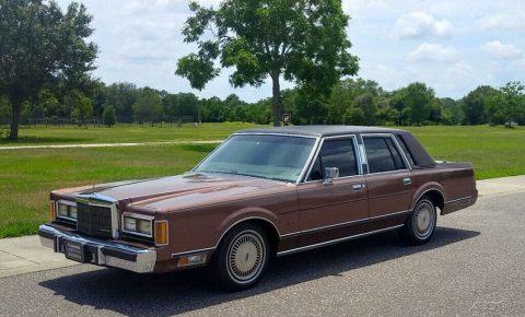 1989 Lincoln Town Car for sale