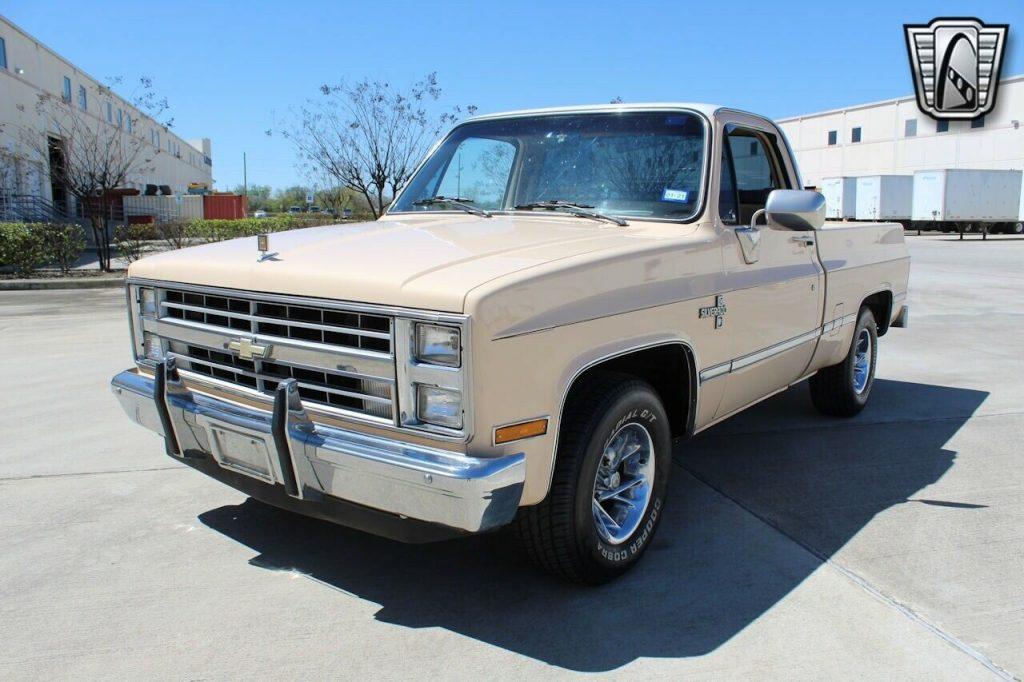 1987 Chevrolet Pickups