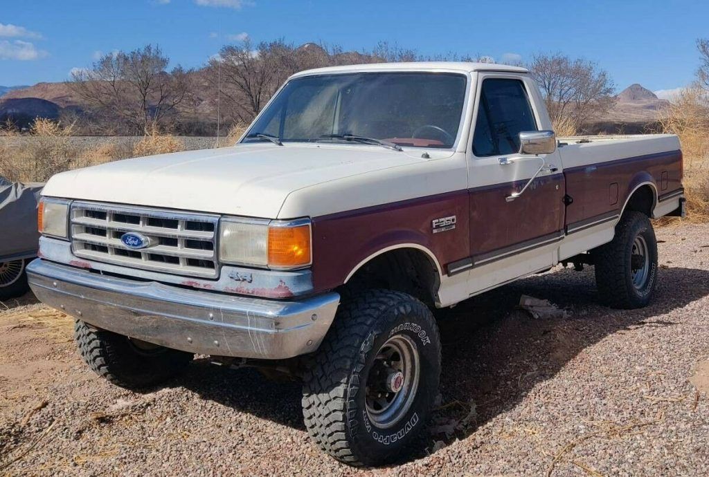 1988 Ford F-350 4X4 One Ton Long Bed pickup, Dual Tanks, Gear Vendors Overdrive