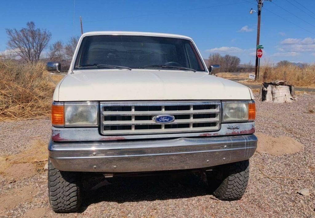1988 Ford F-350 4X4 One Ton Long Bed pickup, Dual Tanks, Gear Vendors Overdrive