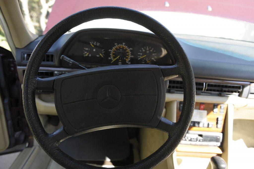 1986 Mercedes Benz 300SDL