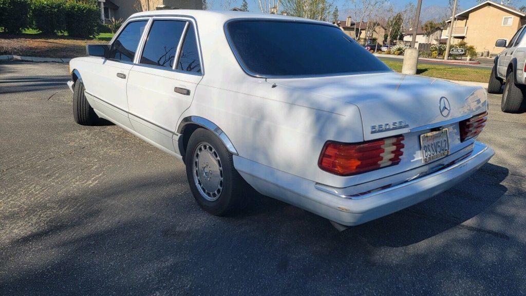 1989 Mercedes-Benz 560sel Sedan White