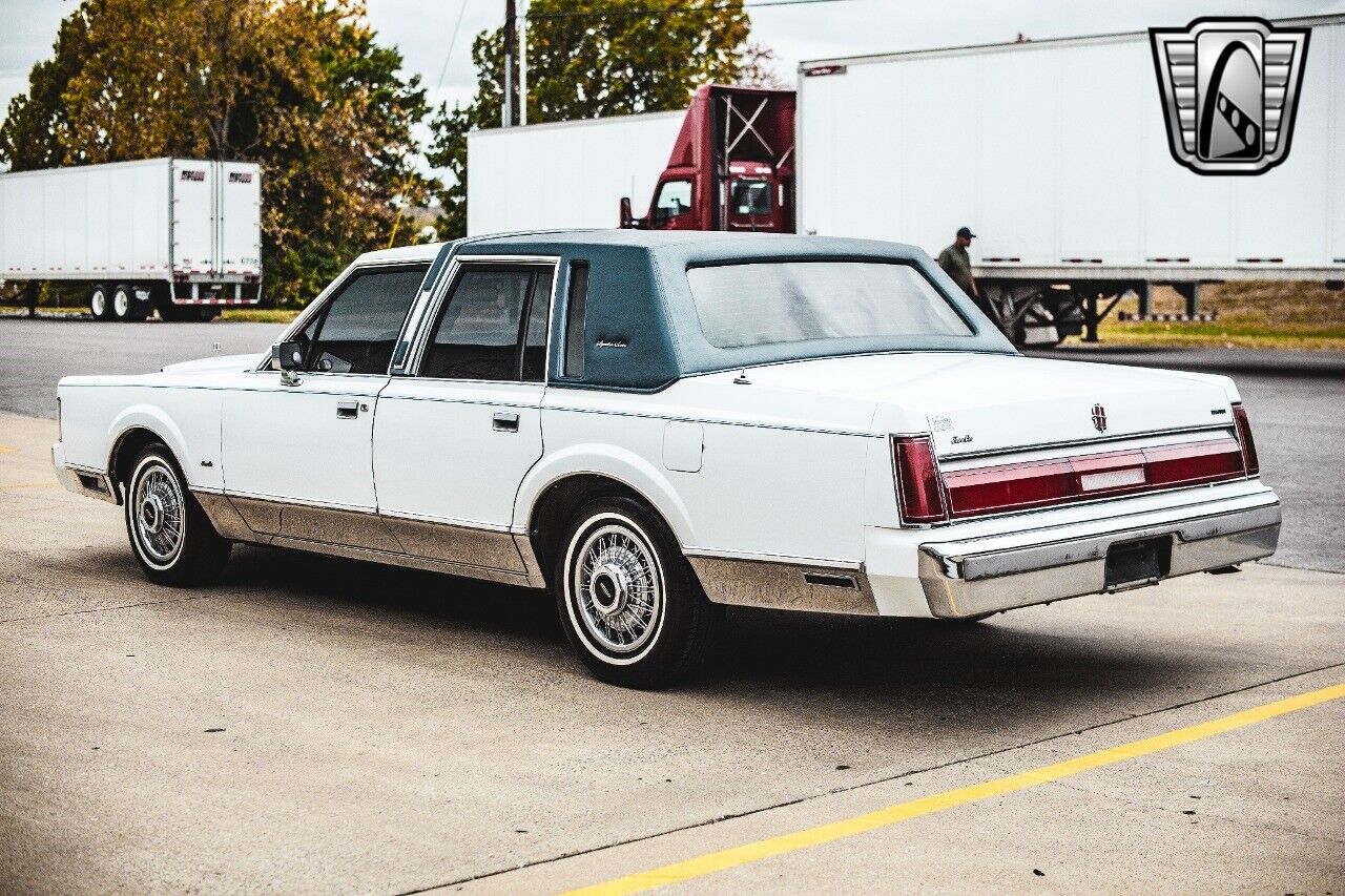 1985-lincoln-town-car-for-sale-2024-01-15-3.jpg