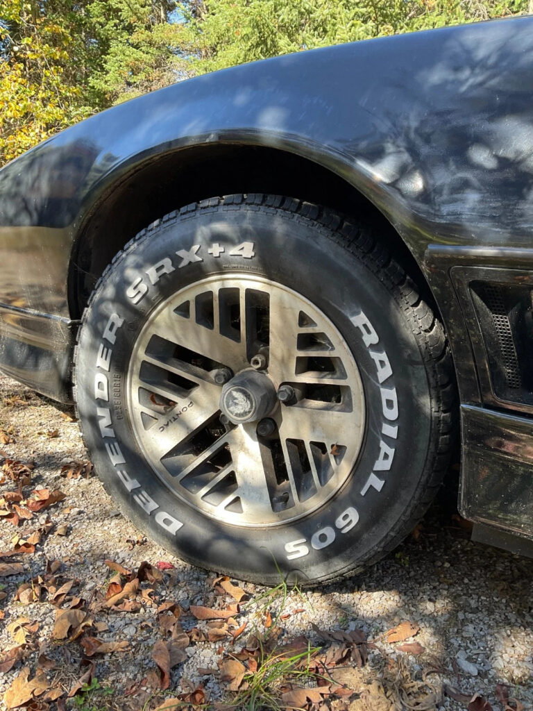 1986 Pontiac Firebird Trans Am, Knight Rider Style, Solid Body, Smooth Runner