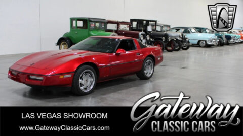 Red 1989 Chevrolet Corvette Coupe 350 CID V8 for sale