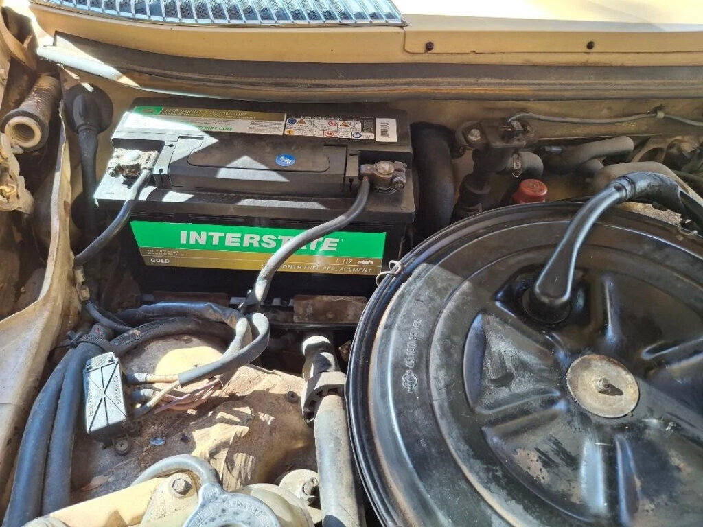 1982 Mercedes-Benz 300d Sedan