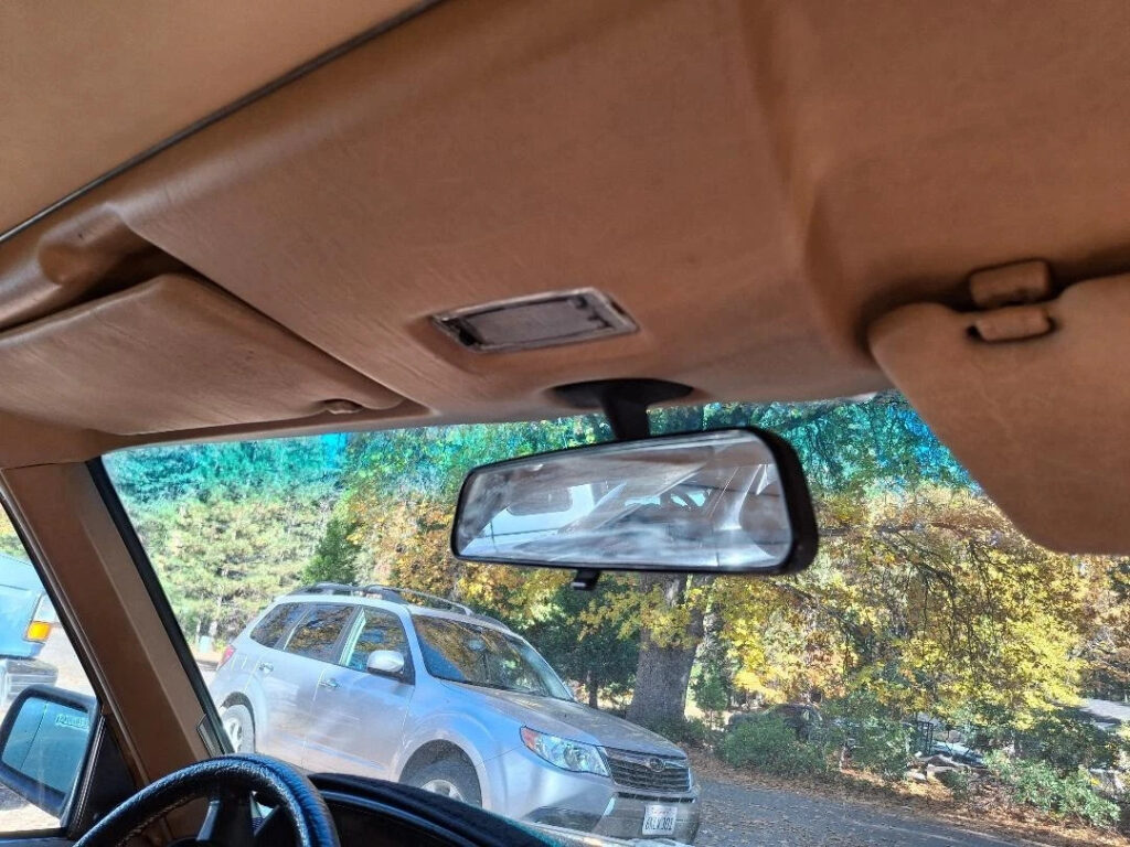 1982 Mercedes-Benz 300d Sedan