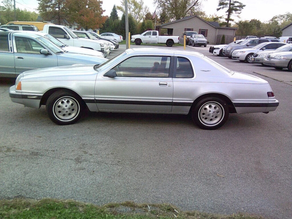 1985 Ford Thunderbird