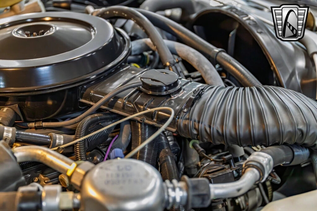 Black 1988 Chevrolet Monte Carlo Coupe 305 cid V8