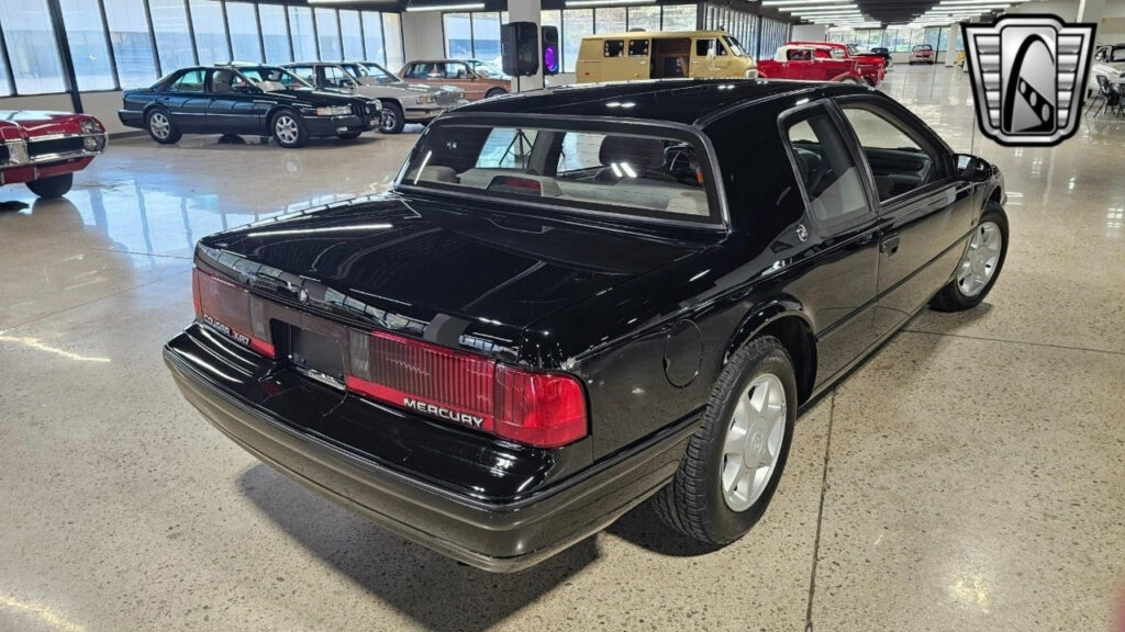 Black 1989 Mercury Cougar 3.8L Supercharged V6 5 Speed Manual
